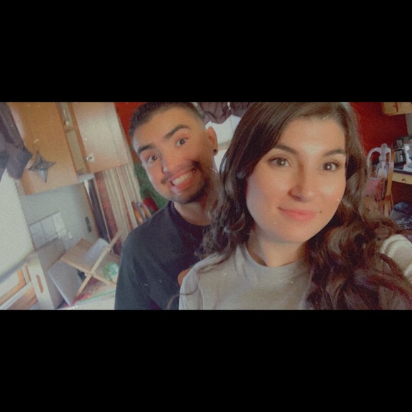 Meet your Posher, Sky - Picture 1 of 1